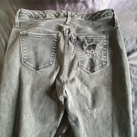 🤍MOSSIMO RIPPED JEANS! - Picture 5 of 5
